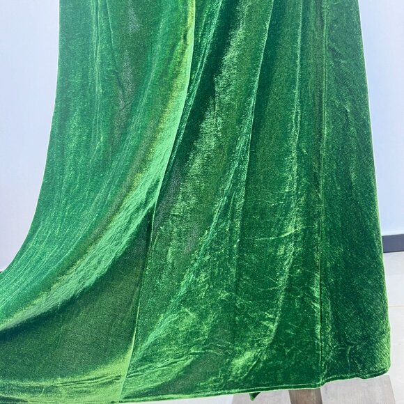 NWOT Reformation Merel Velvet Midi Dress In Green Velvet Size M - Picture 8 of 14